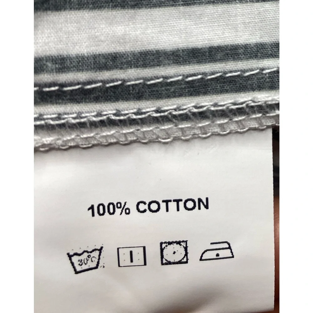 The Oblong Box Shop Harlequin
Stripe Full Skirt Pinup Dress XL - Picture 7 of 8